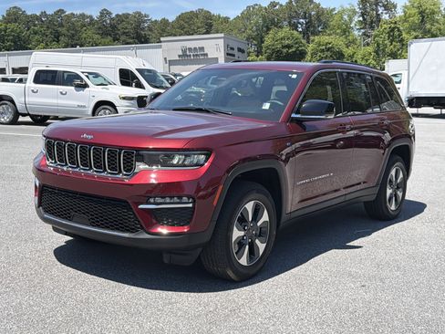 Used 2022 Jeep Grand Cherokee Limited 4xe AWD/4WD image 6