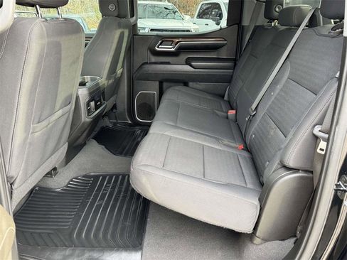 Used 2023 Chevrolet Silverado 1500 LT w/ Z71 Off-Road Package image 17