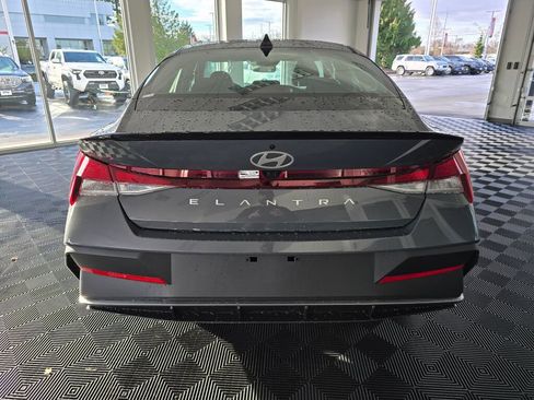 New 2026 Hyundai Elantra Sport image 5