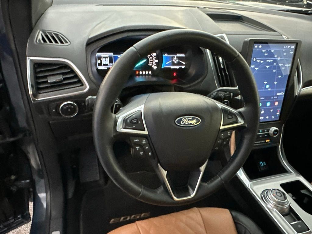 Certified 2024 Ford Edge Titanium w/ Titanium Elite Package AWD/4WD image 17