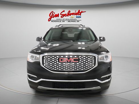 Used 2019 GMC Acadia Denali w/ Technology Package AWD/4WD image 3