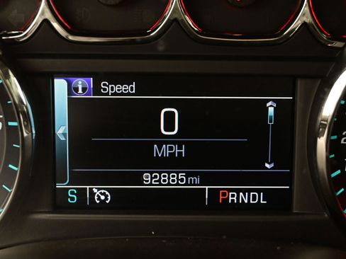 Used 2018 GMC Yukon SLE w/ SLE Value Package image 20