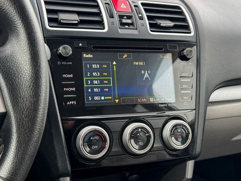 Used 2018 Subaru Forester 2.5i Premium w/ All-Weather Package image 19