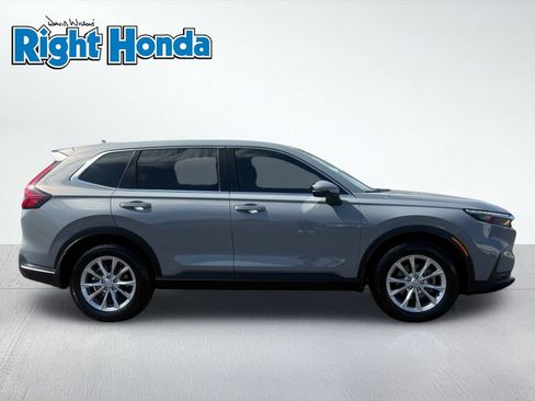 Certified 2024 Honda CR-V EX image 9