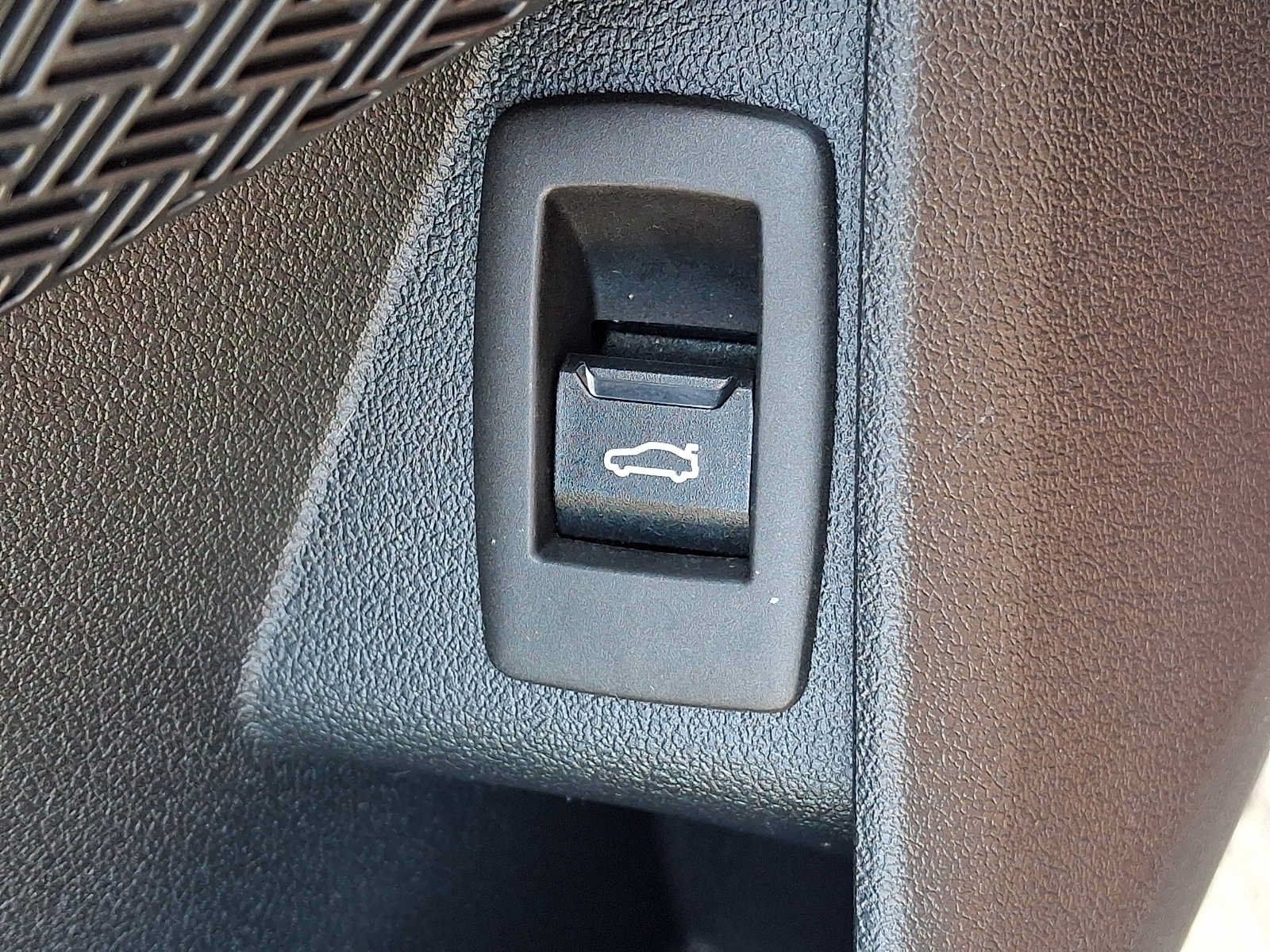 Used 2026 BMW X1 xDrive28i w/ Technology Package AWD/4WD image 24