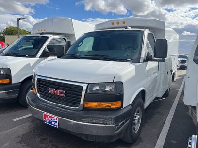 New 2025 GMC Savana 3500 w/ Power Convenience Package