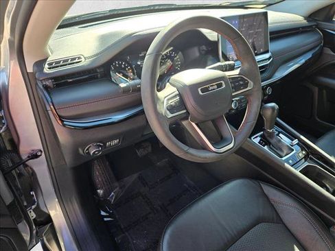 Used 2022 Jeep Compass Trailhawk image 10