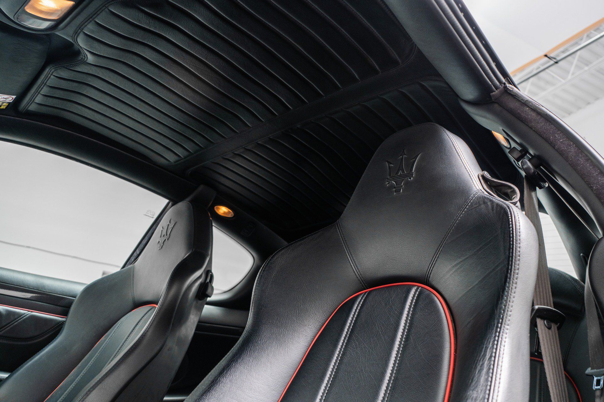 Used 2006 Maserati GranSport Coupe RWD image 17