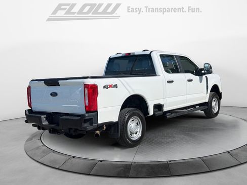 Used 2023 Ford F350 XL AWD/4WD image 9