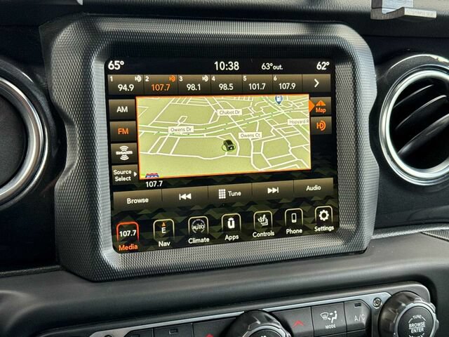 Used 2023 Jeep Wrangler Unlimited Rubicon 392 w/ Trailer Tow Package AWD/4WD image 20