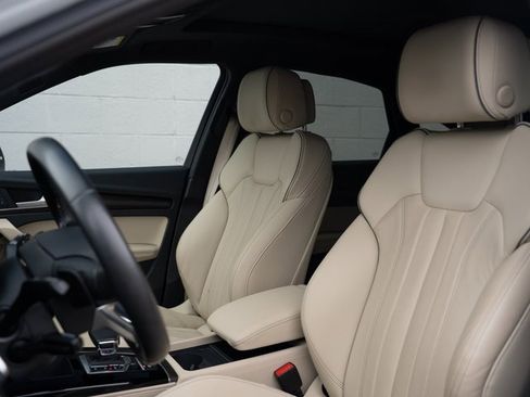 Used 2023 Audi Q5 2.0T Premium Plus w/ Premium Plus Package image 5