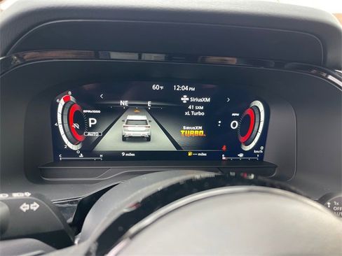 New 2025 Nissan Pathfinder Platinum image 14