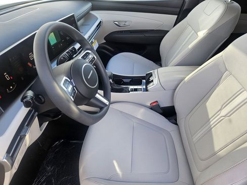 New 2026 Hyundai Tucson SEL FWD image 13