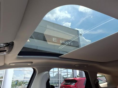 New 2026 Kia Sportage EX w/ EX Panorama Roof Package image 15