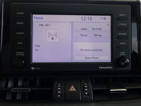 Used 2020 Toyota RAV4 XLE Premium image 15