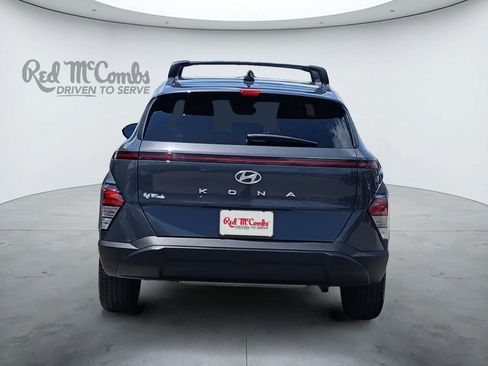 Used 2024 Hyundai Kona SEL FWD image 4
