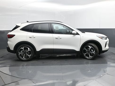 New 2025 Ford Escape ST-Line Elite w/ Tech Pack #2 image 7