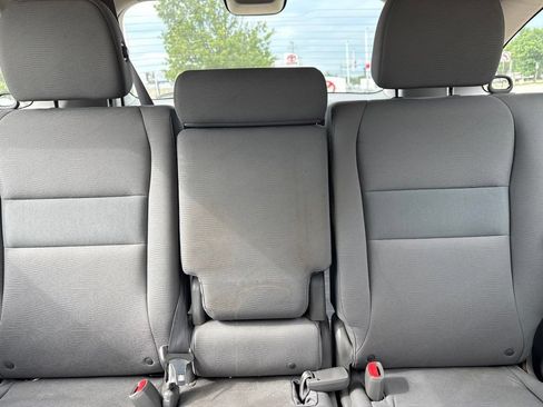 Used 2010 Honda CR-V LX image 17