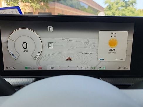 Certified 2024 Genesis GV60 Advanced AWD/4WD image 13
