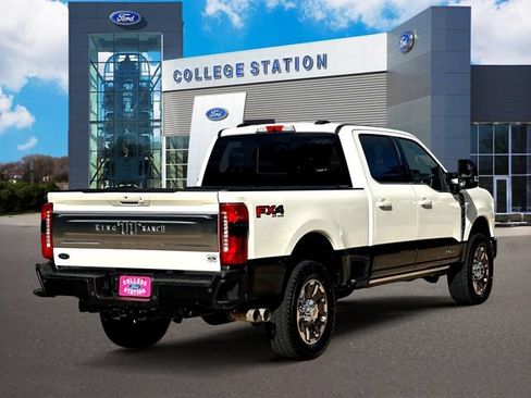 Certified 2024 Ford F250 King Ranch w/ FX4 Off-Road Package AWD/4WD image 6