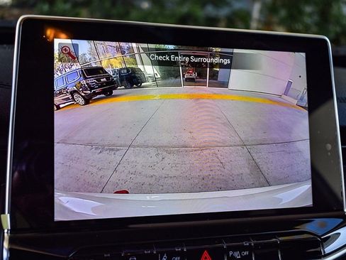 New 2026 Jeep Compass Trailhawk w/ Sun, Sound & Navigation Group image 18