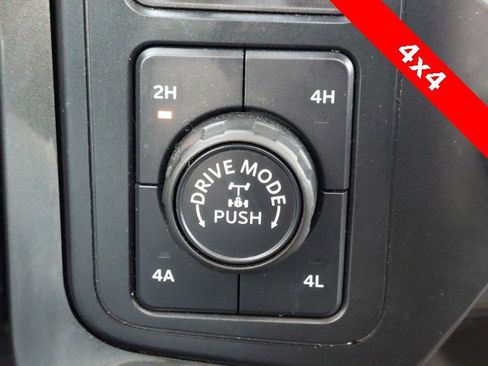 Used 2021 Ford F150 Lariat w/ Equipment Group 502A High image 22