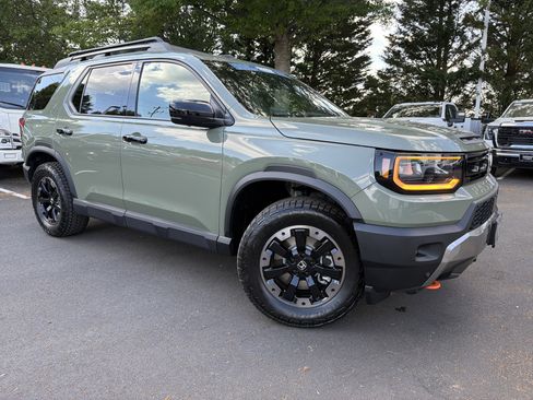 Used 2026 Honda Passport TrailSport Elite image 2