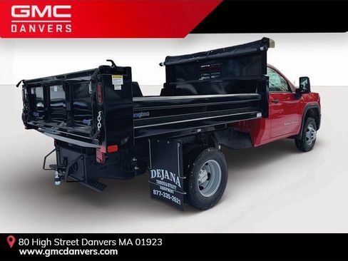 New 2026 GMC Sierra 2500 SLE w/ SLE Value Package; image 4