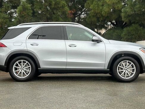 Certified 2025 Mercedes-Benz GLE 350 4MATIC image 3