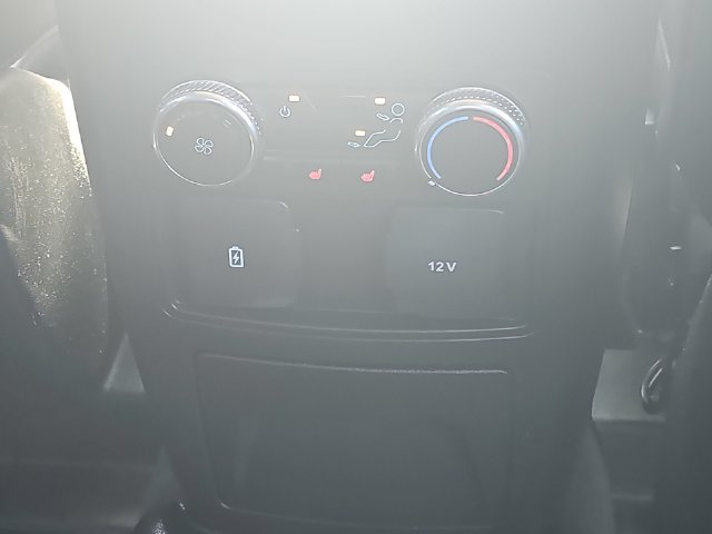 Used 2022 Ford Explorer Limited AWD/4WD image 36