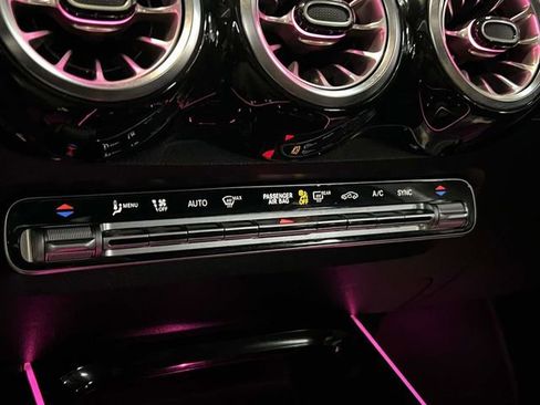 Certified 2022 Mercedes-Benz GLB 250 GLB 250 image 26