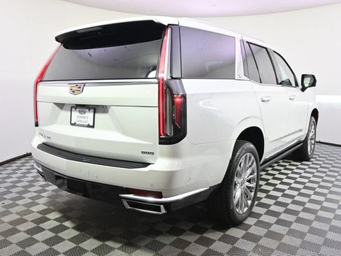 Used 2021 Cadillac Escalade Premium Luxury w/ Driver Assist Tech Package AWD/4WD image 6