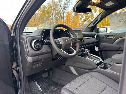 New 2026 Chevrolet Colorado Z71 image 11