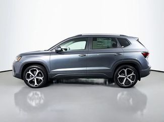 New 2026 Volkswagen Taos SEL AWD/4WD video 4