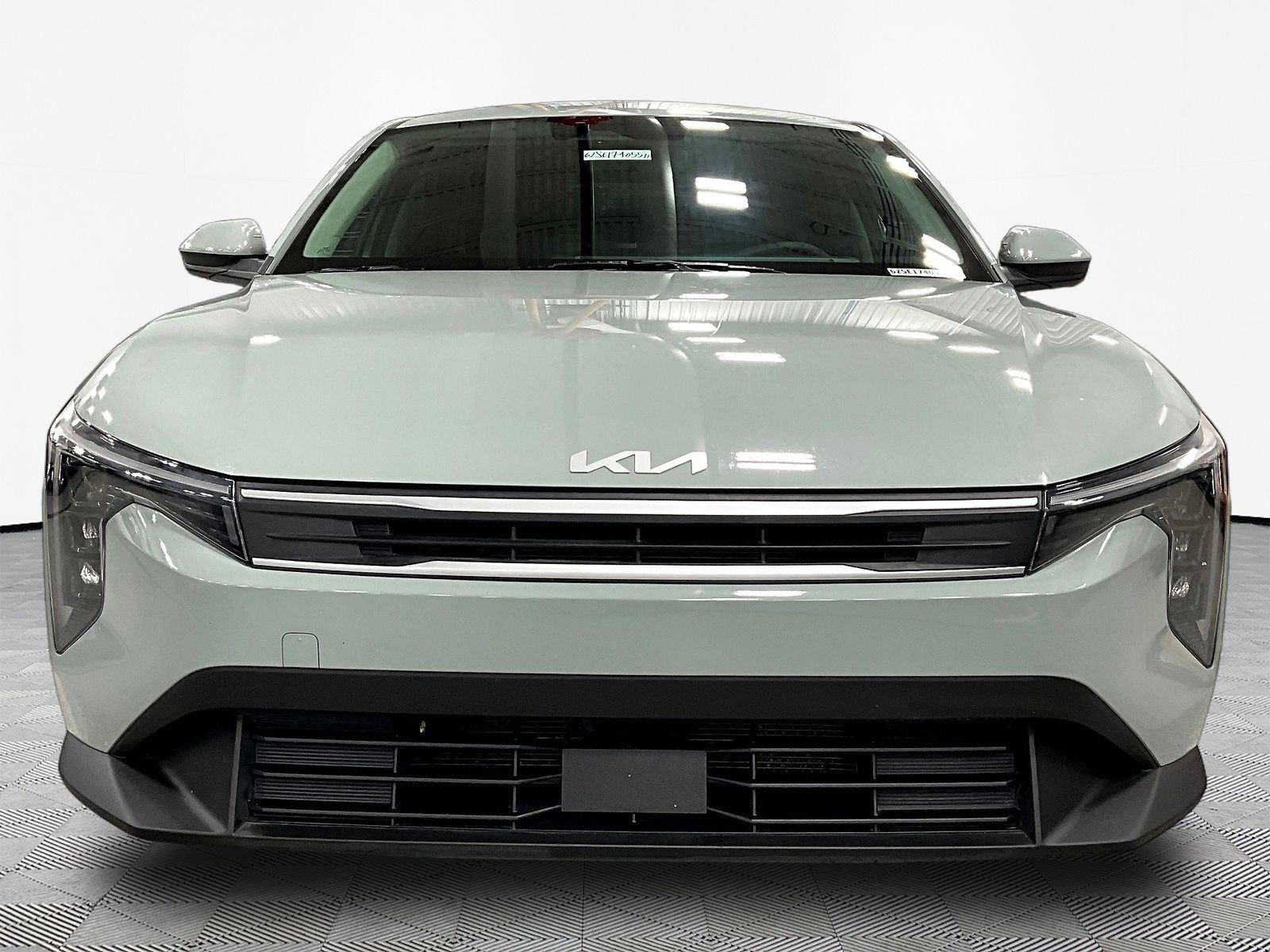 Used 2025 Kia K4 FWD image 2