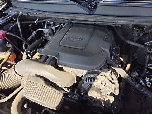 Used 2011 Chevrolet Tahoe LT w/ Luxury Package image 30