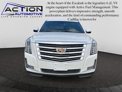 Used 2019 Cadillac Escalade Platinum image 3