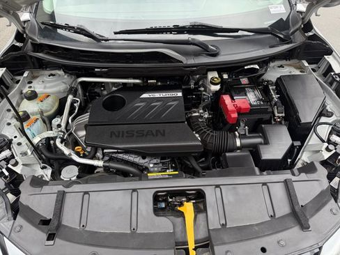 Used 2023 Nissan Rogue SL w/ SL Premium Package image 20