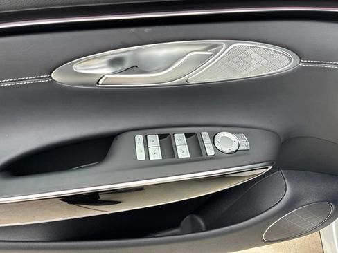 New 2026 Genesis GV70 2.5T AWD/4WD image 15