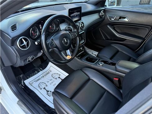 Used 2019 Mercedes-Benz CLA 250 image 18