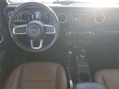 Used 2023 Jeep Wrangler Unlimited Sahara w/ Cold Weather Group image 13