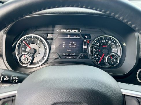 Used 2024 RAM 1500 Big Horn RWD image 12