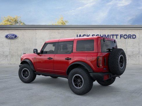 New 2025 Ford Bronco Badlands w/ Sasquatch Package image 4