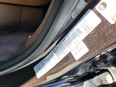 Used 2019 RAM 1500 Laramie Longhorn image 25