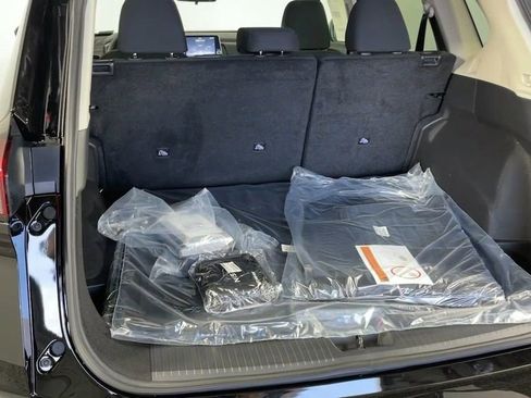 New 2025 Nissan Rogue S image 30