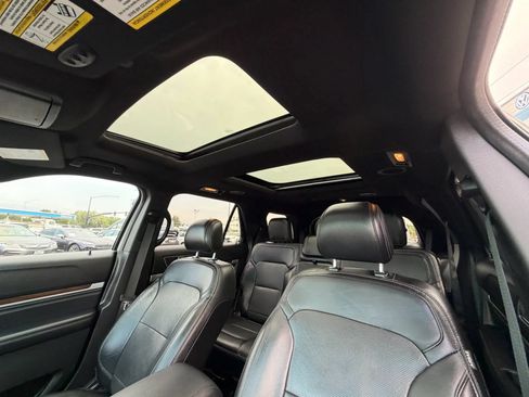 Used 2016 Ford Explorer Limited w/ Equipment Group 301A FWD image 27