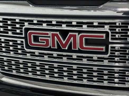 Used 2017 GMC Sierra 1500 Denali image 41