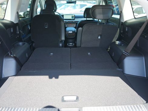 New 2026 Hyundai Ioniq 9 Limited image 8