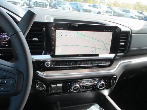 New 2026 GMC Sierra 2500 SLT w/ SLT Premium Package image 22