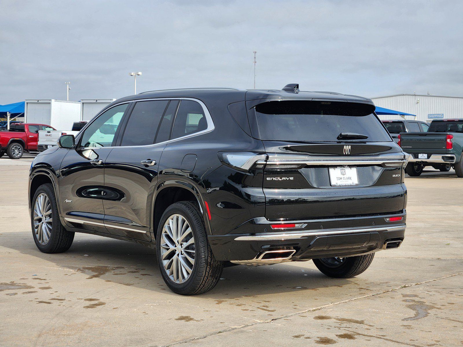New 2026 Buick Enclave Avenir w/ Super Cruise Package FWD image 3
